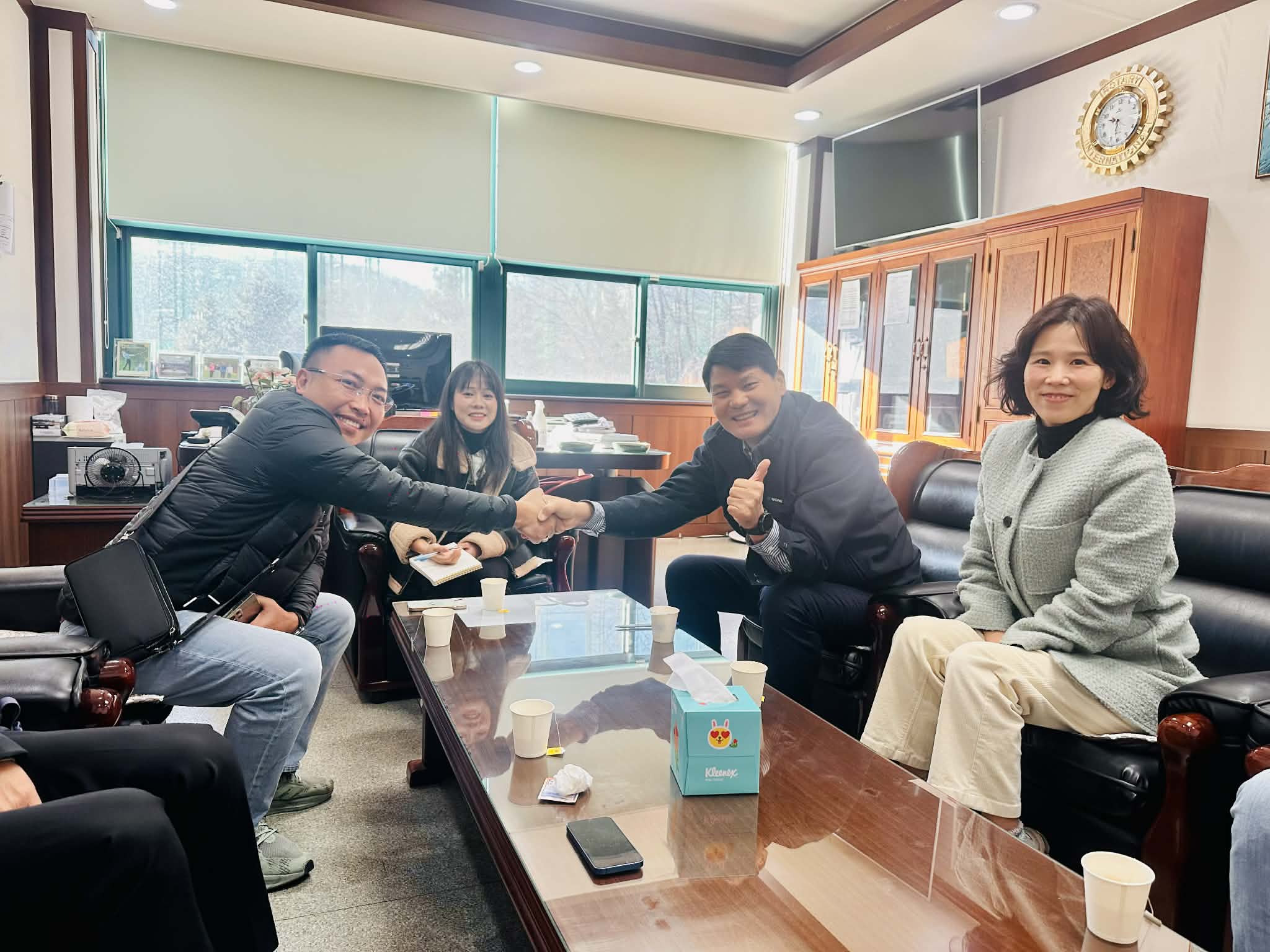 국제언어대학원대학교 한베통번역 통역활동